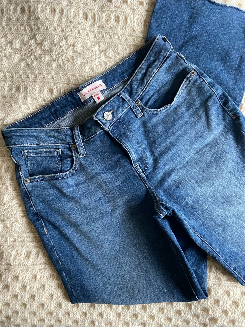Lucky Brand Women’s Medium Blue Lolita Bootcut Jeans 6/28